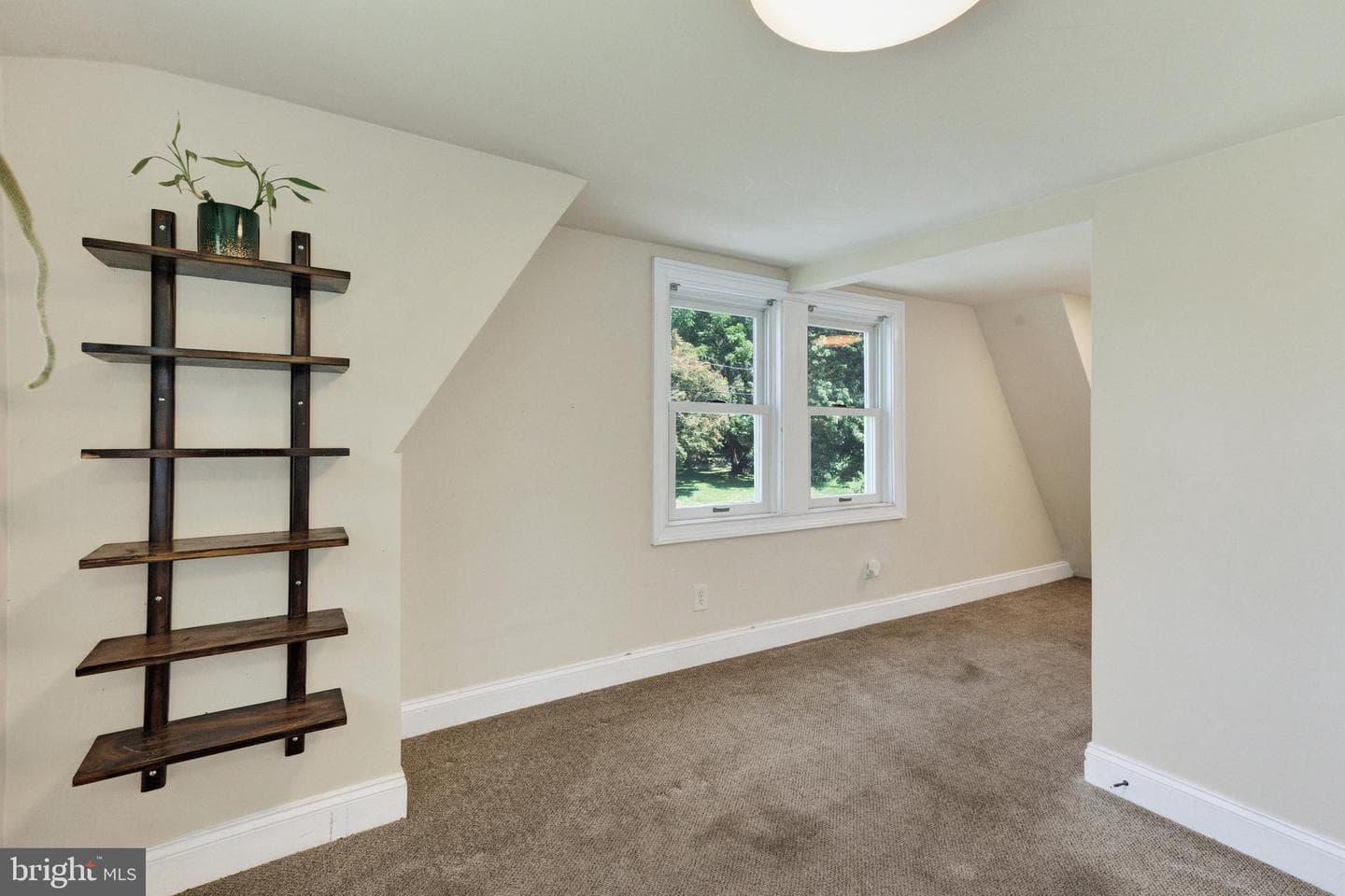 2050 Stonecrest Drive photo 18