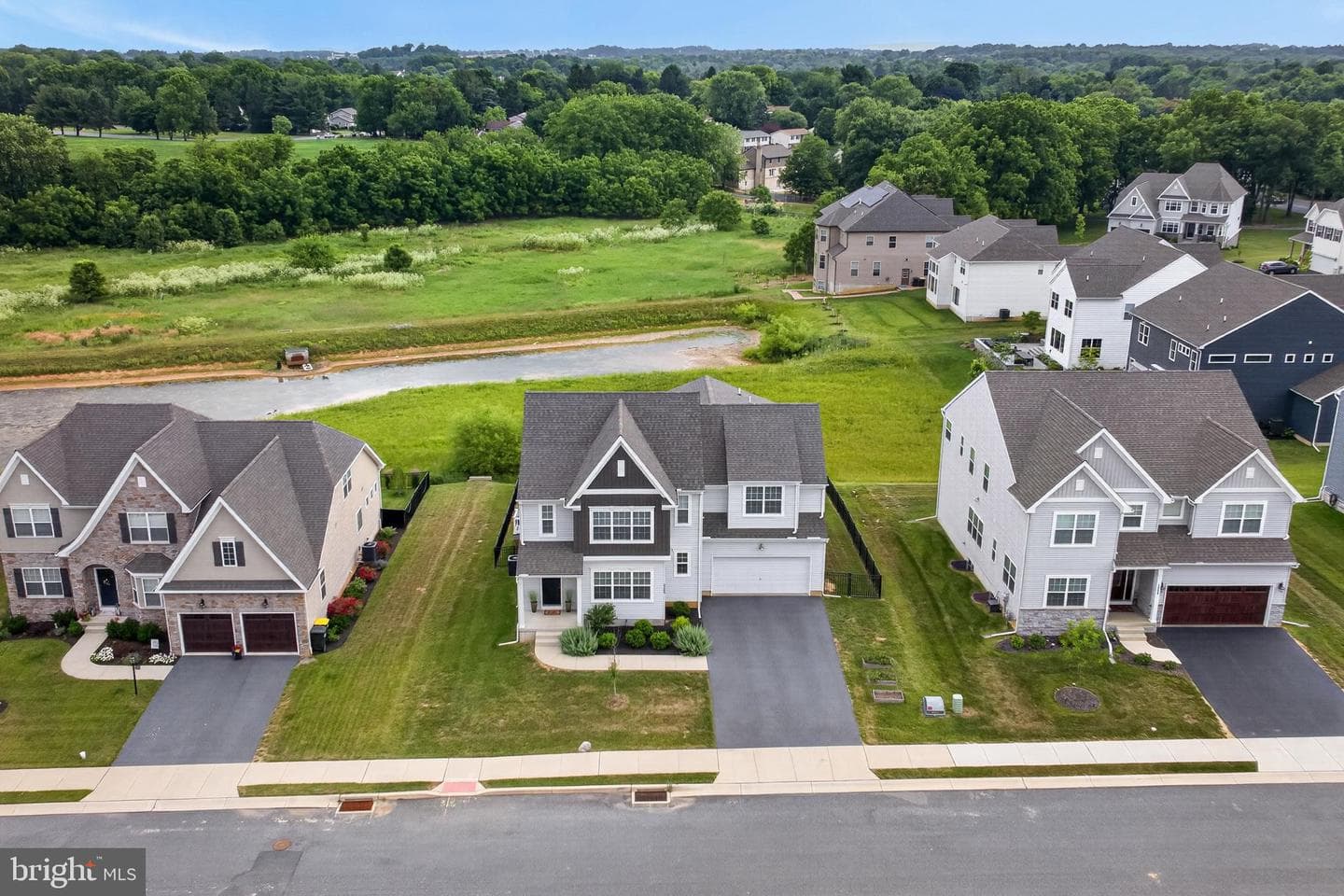 1269 Homestead Lane, Lancaster