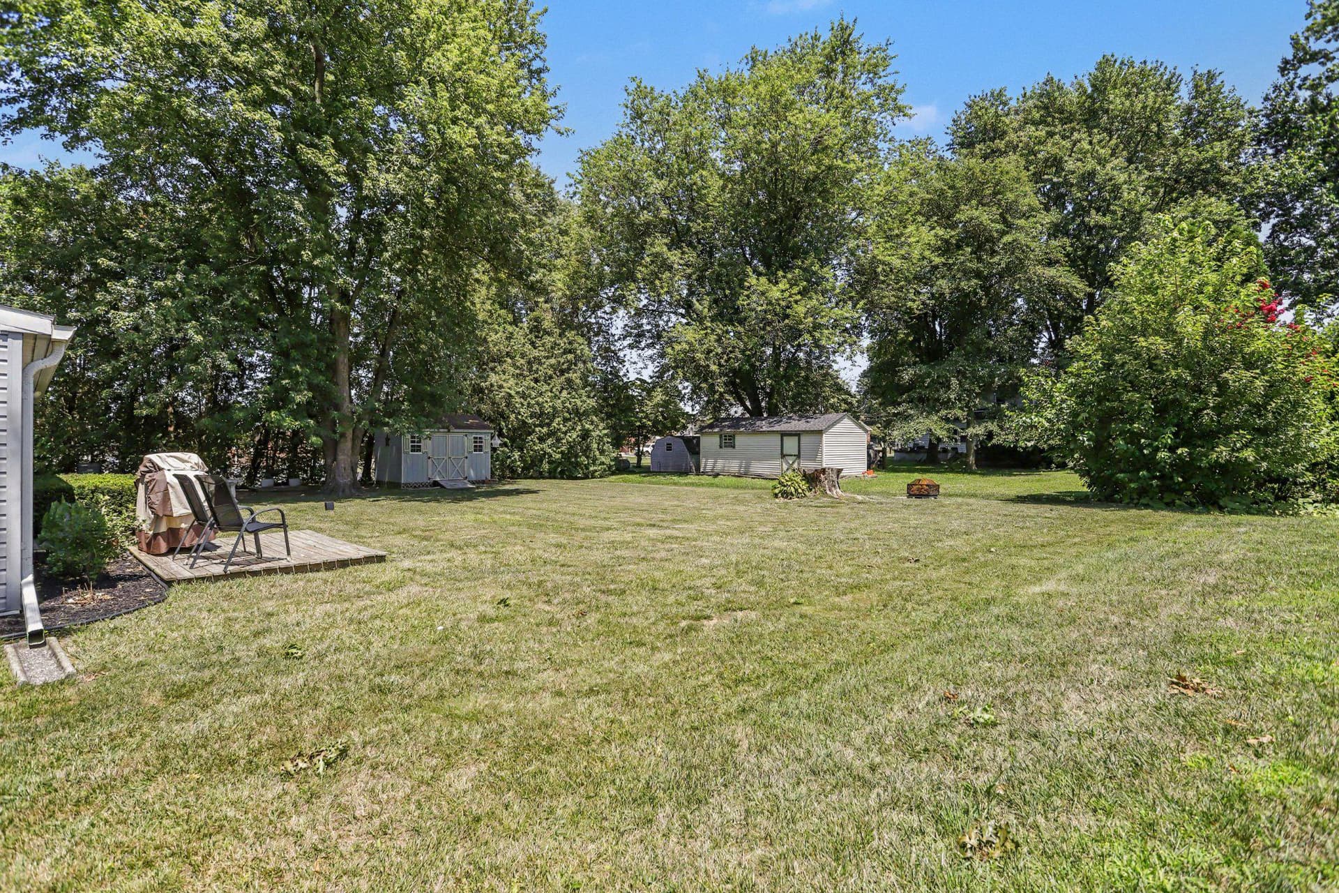 315 S Hillcrest Avenue photo 29