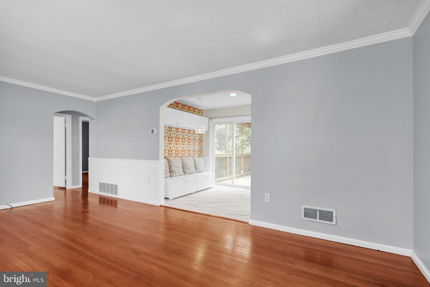 1815 Temple Avenue photo 5