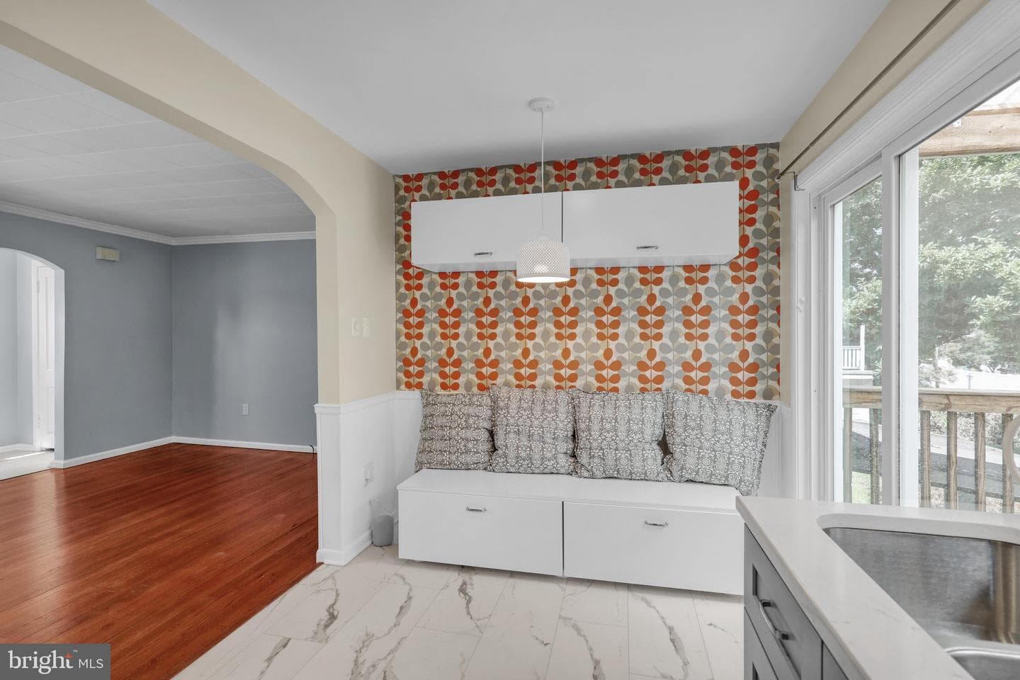 1815 Temple Avenue photo 9