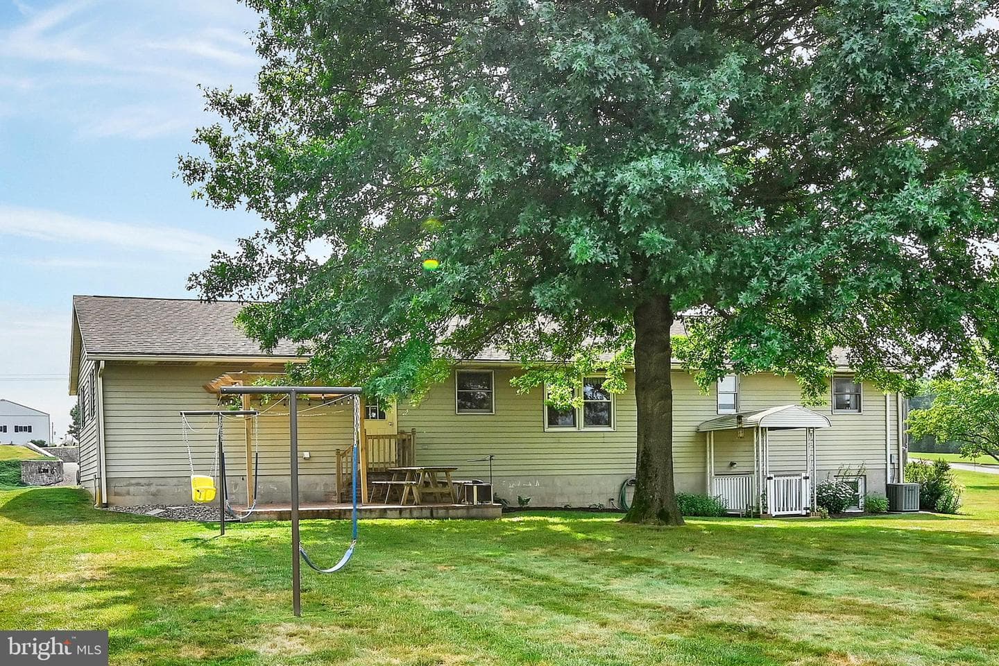 75 Hickory Road photo 43