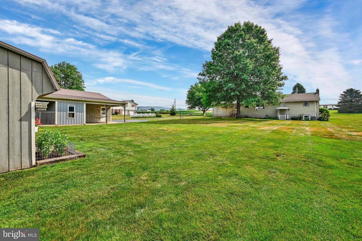 75 Hickory Road photo 45