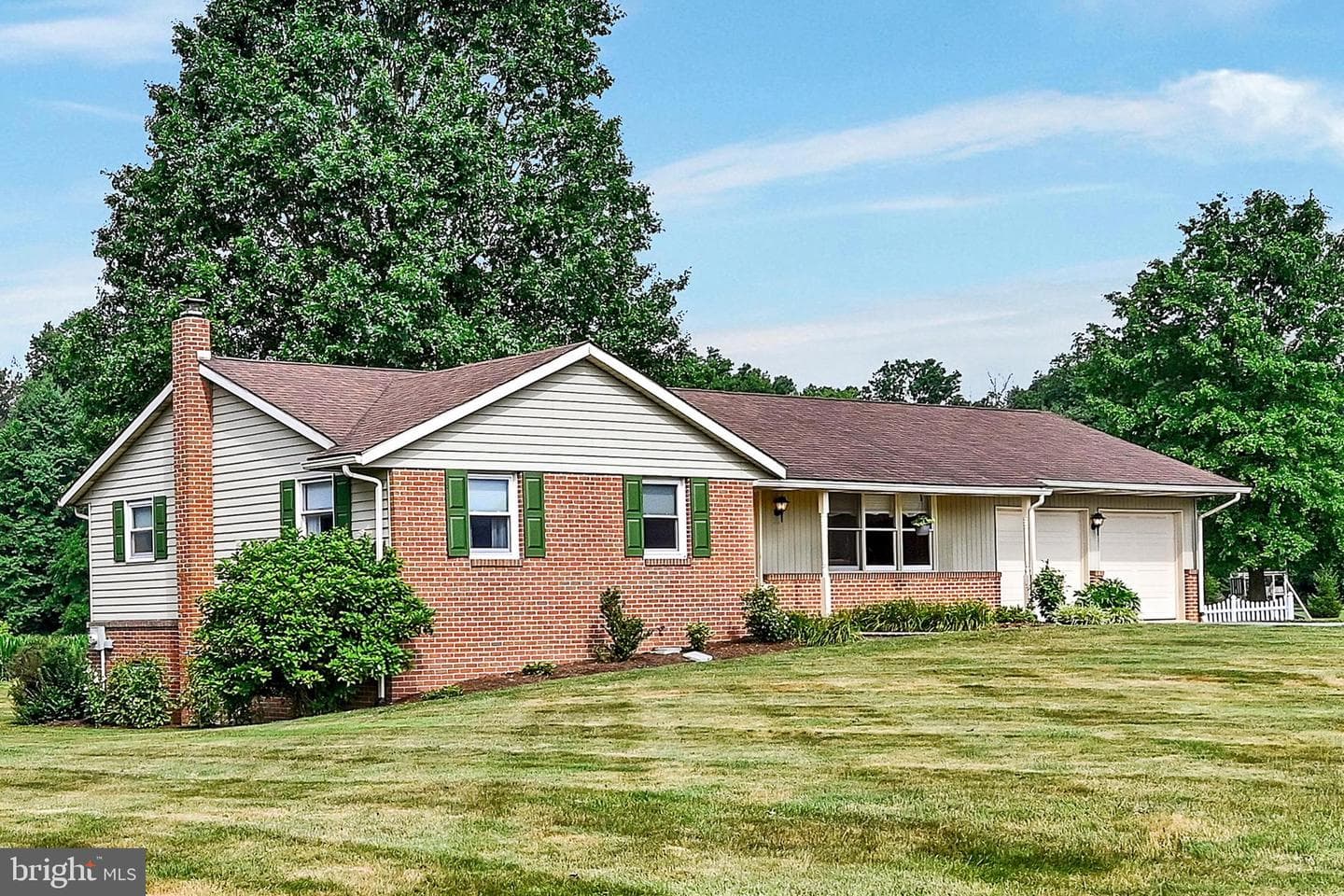 75 Hickory Road photo 9