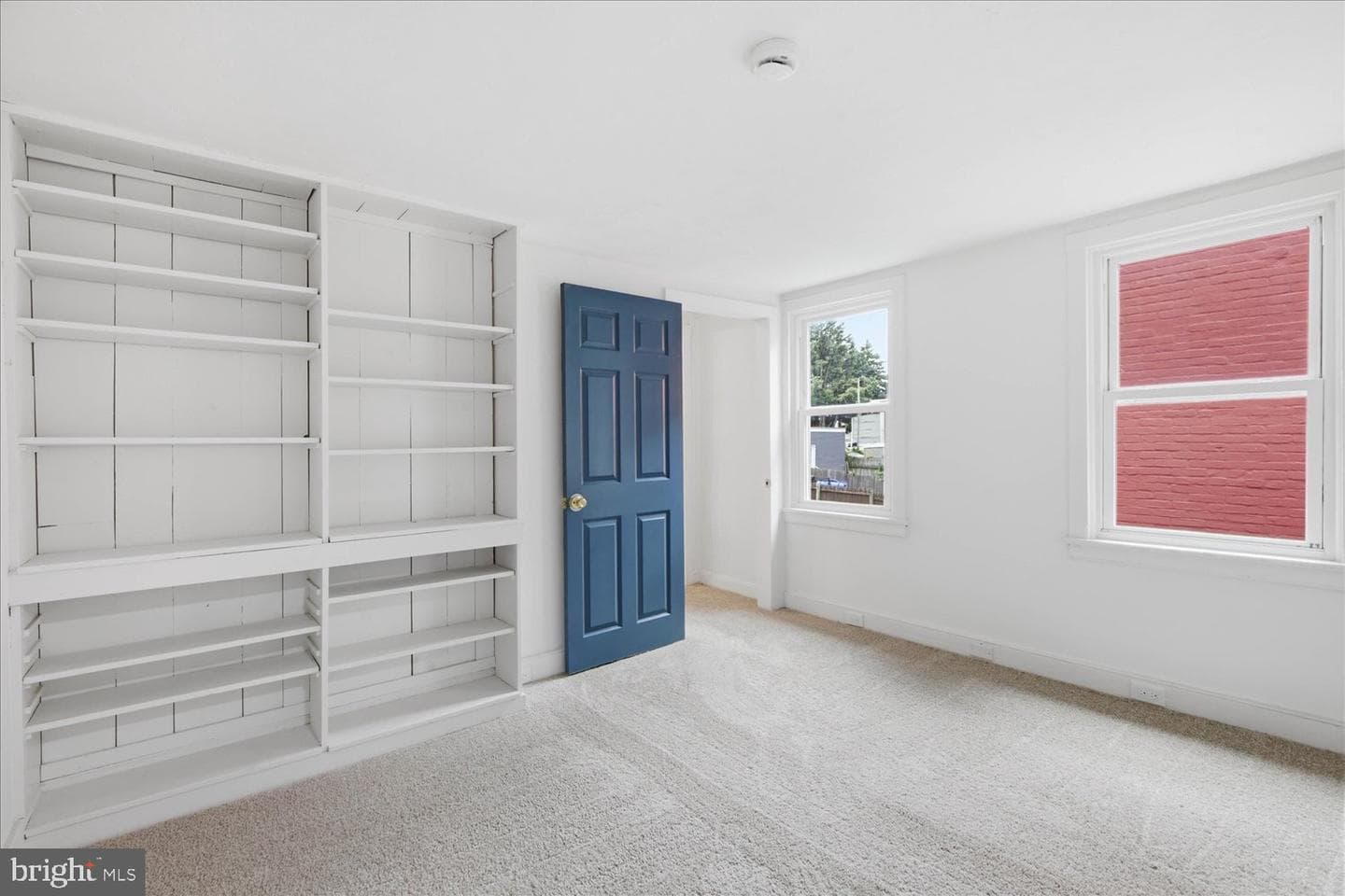 542 E Orange Street photo 35