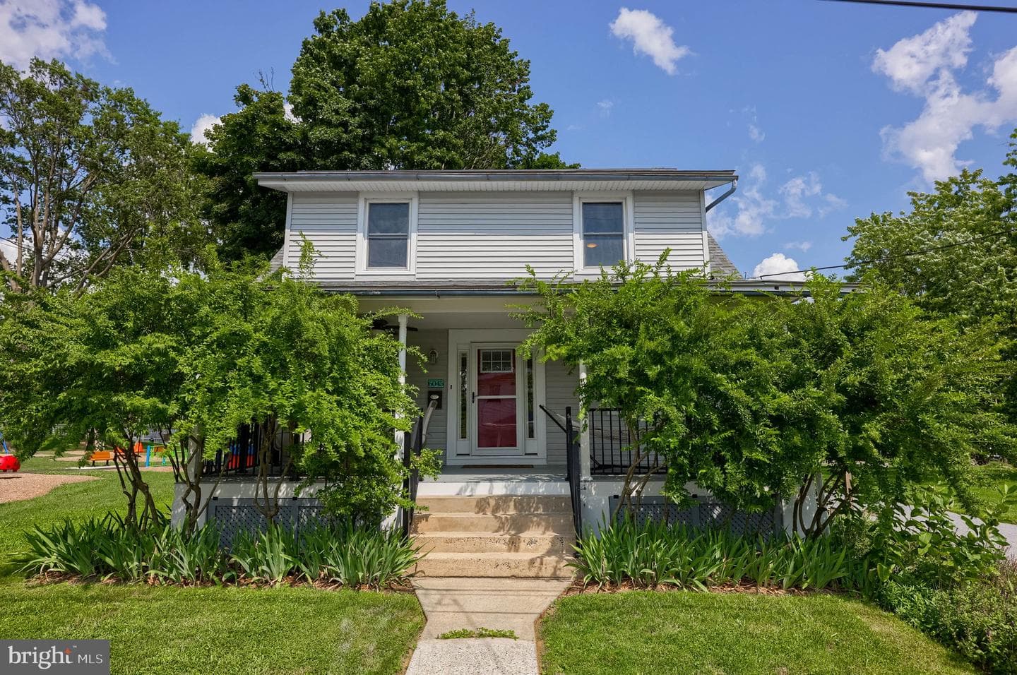 6045 Pine Street, East Petersburg