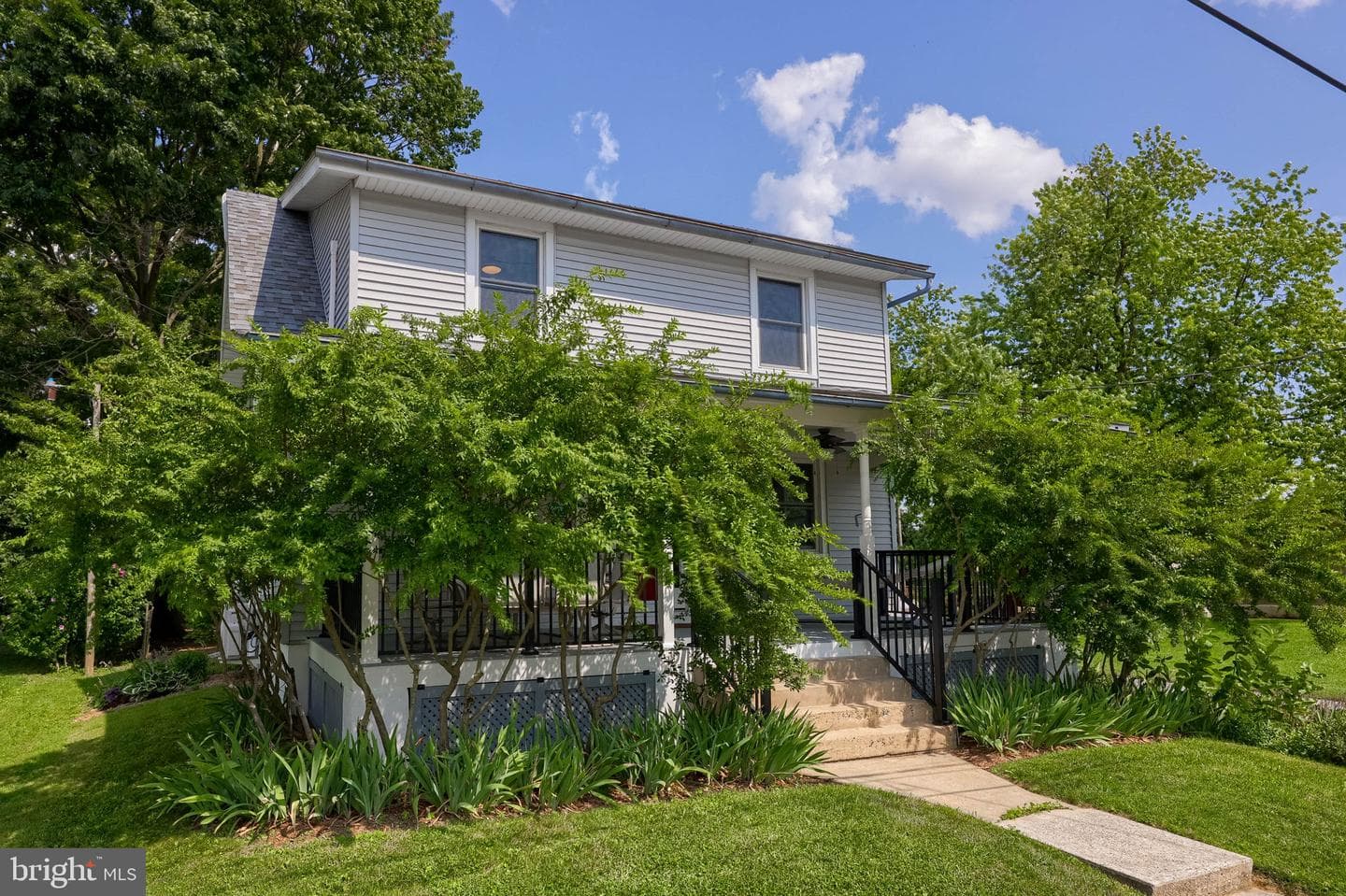 6045 Pine Street photo 4