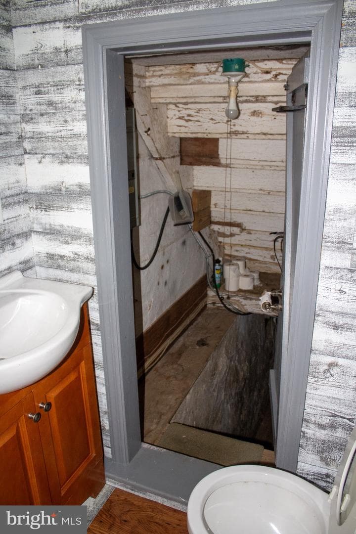 204 Herrville Road photo 16