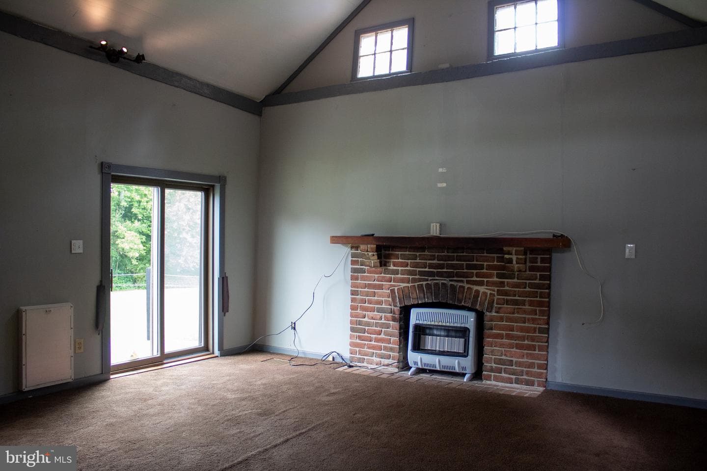 204 Herrville Road photo 6