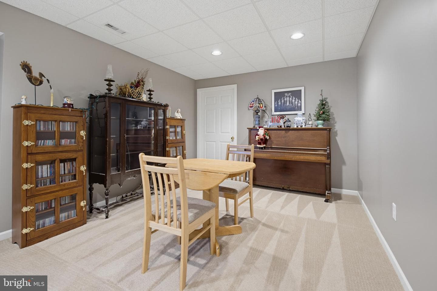 397 Wissler Way photo 32