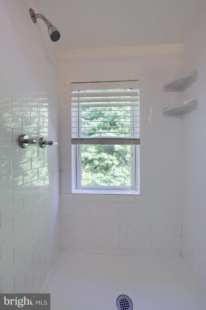 218 School House Road photo 29