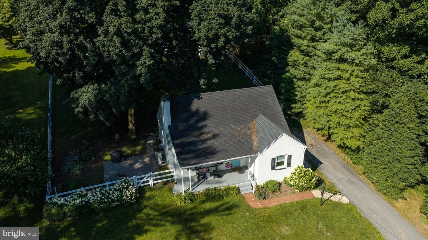 218 School House Road photo 32