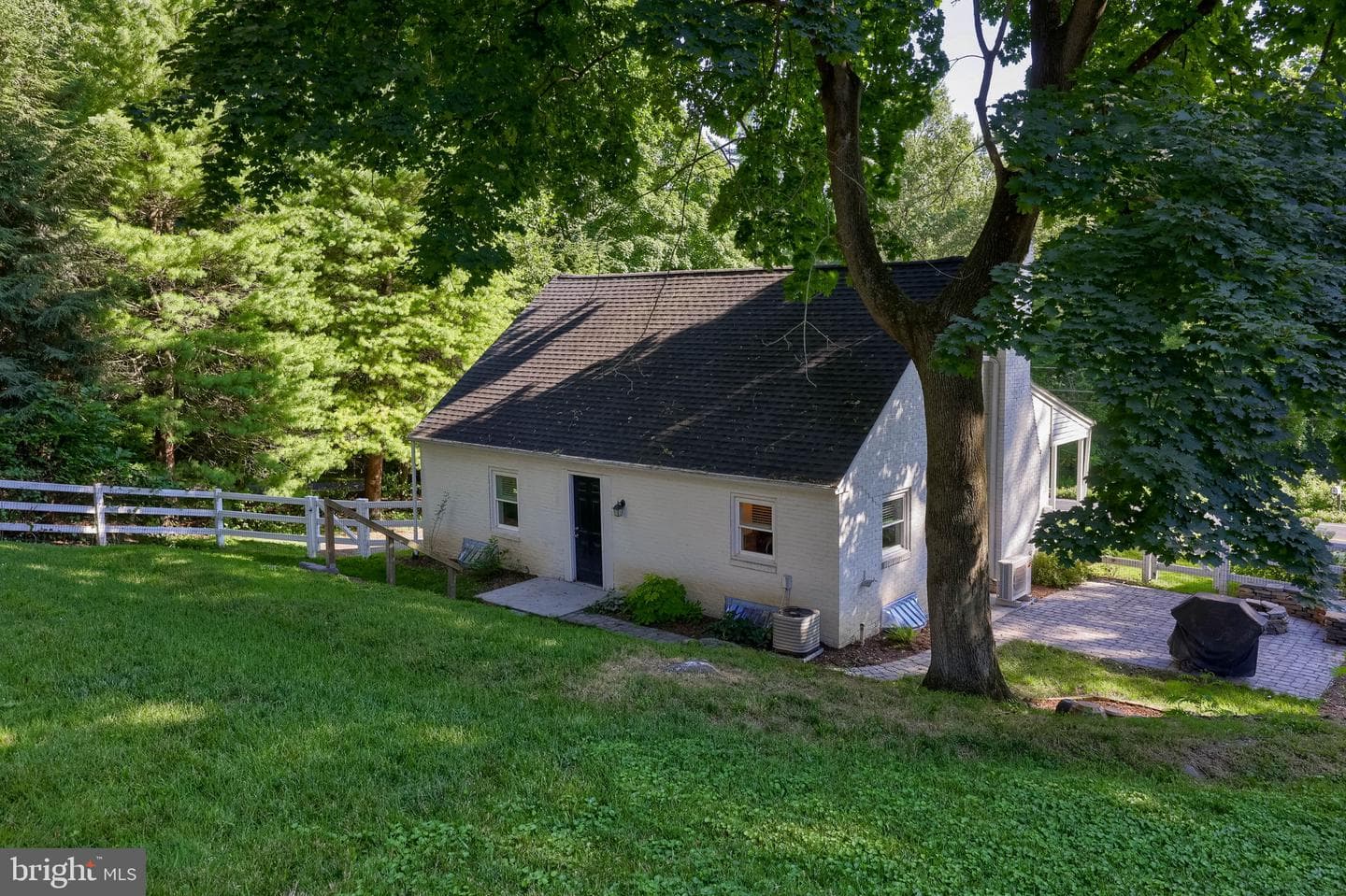 218 School House Road photo 52