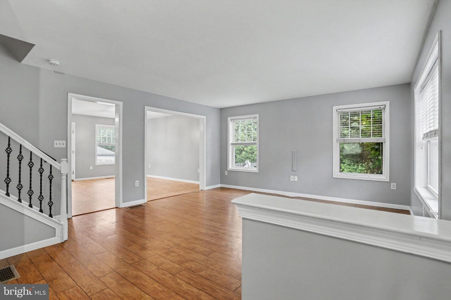 239 Railroad Avenue photo 6