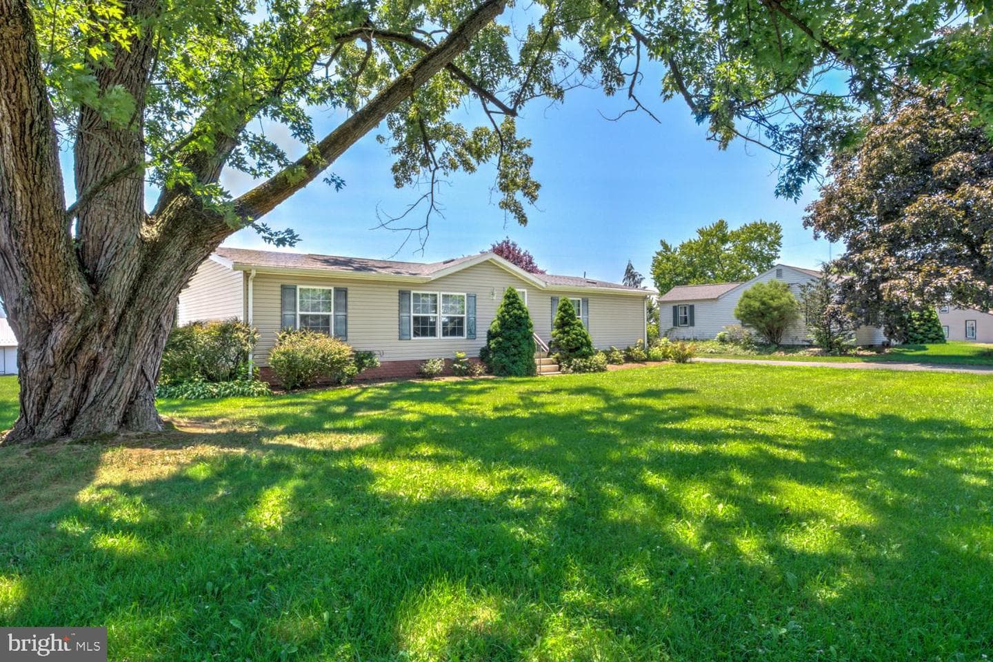 1207 Mount Gretna Road photo 3