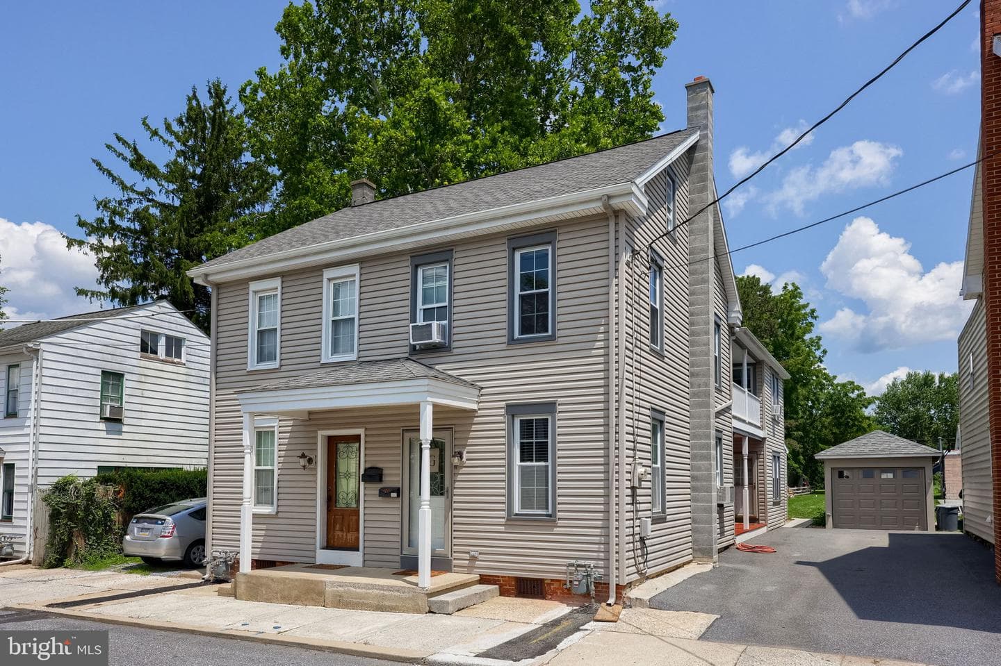 137 N Charlotte Street