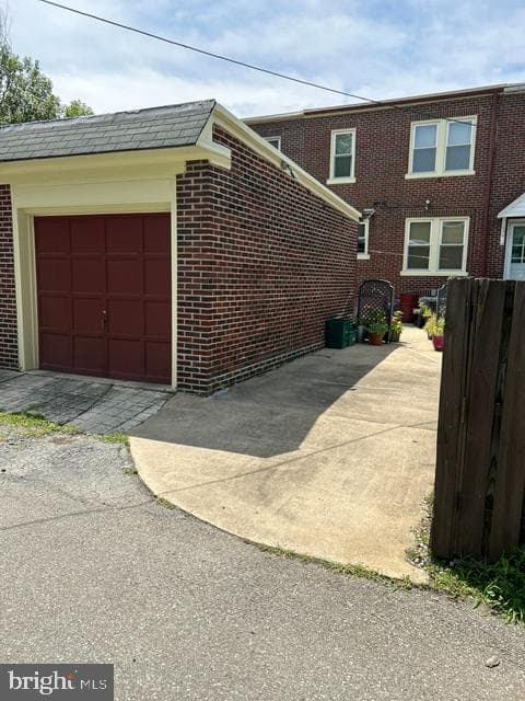 229 S West End Avenue photo 3