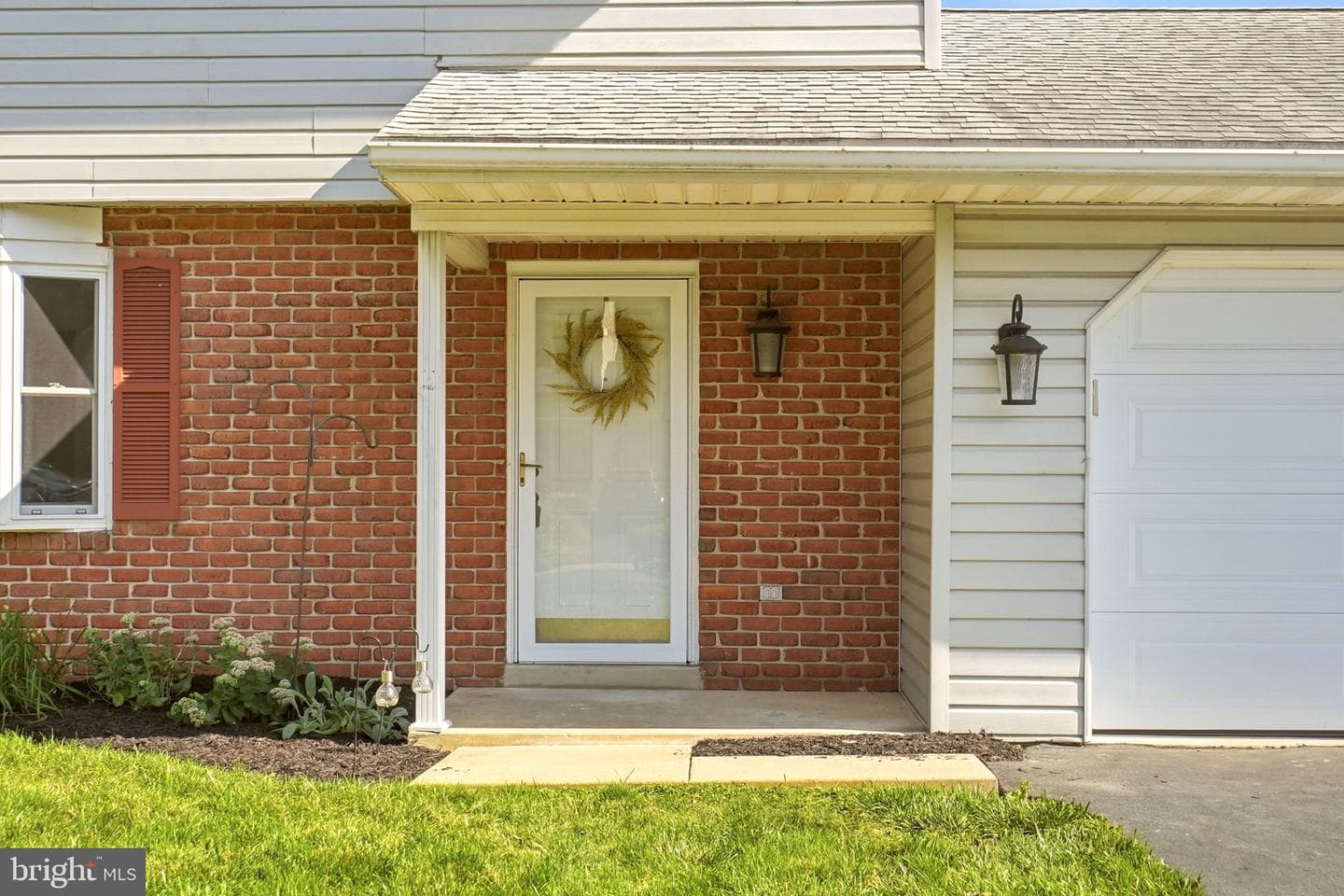 3188 Thornapple Drive photo 5
