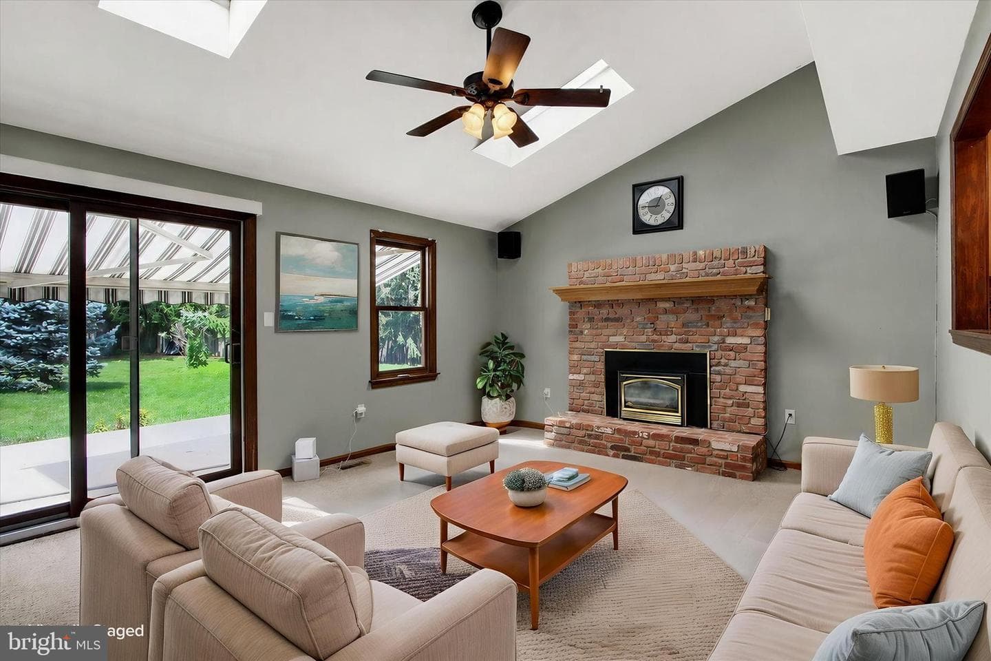 7 Kingston Court photo 15