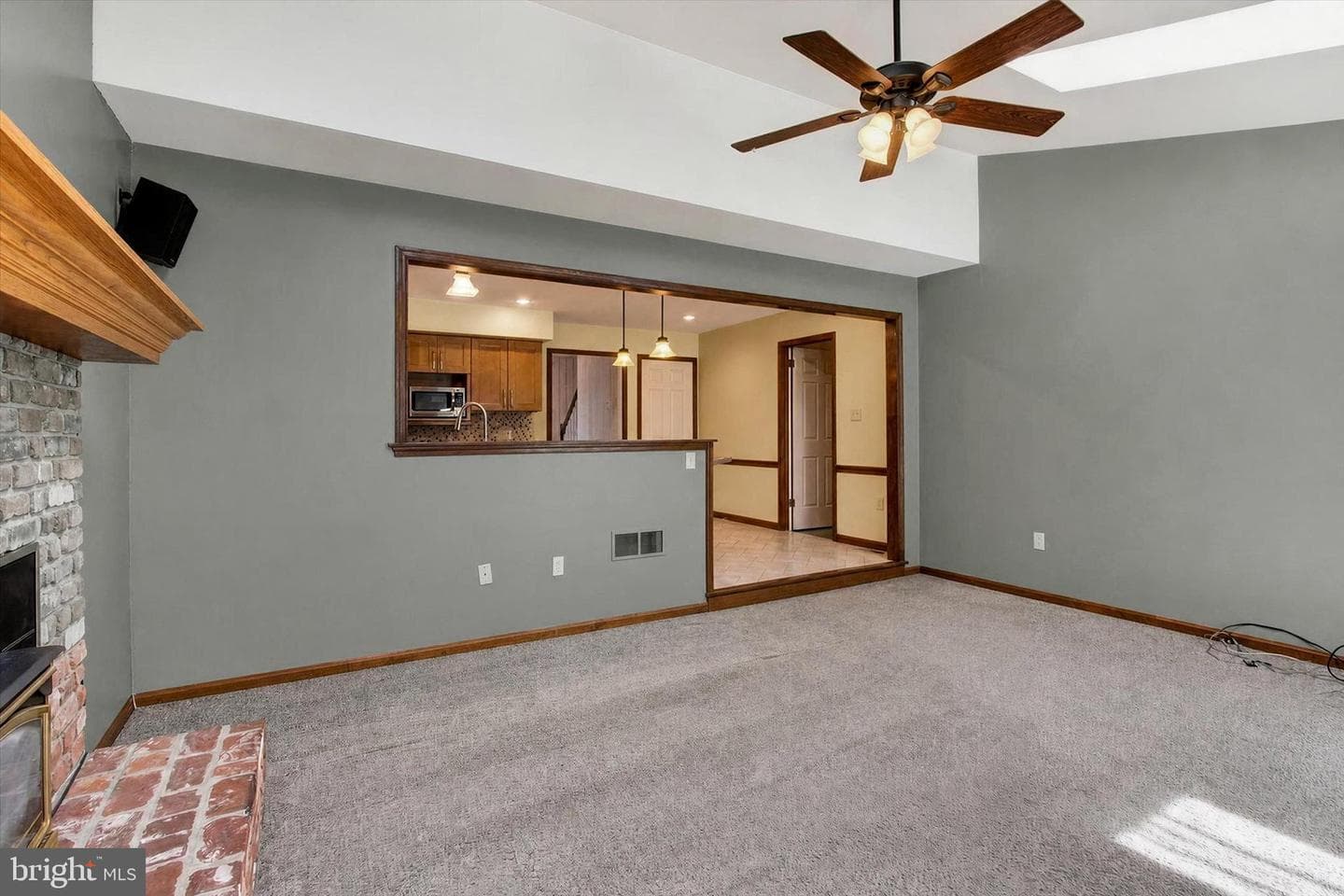 7 Kingston Court photo 17