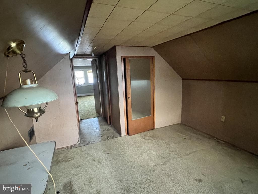 6301 Carpenter Street photo 18
