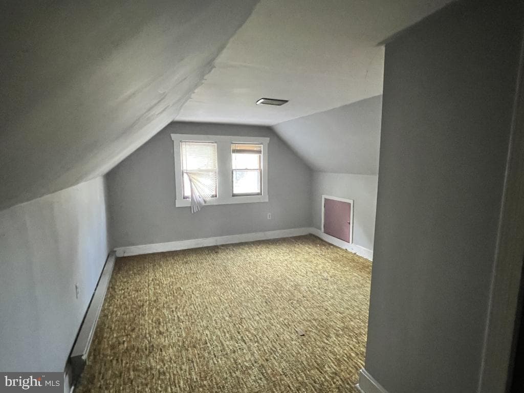 6301 Carpenter Street photo 19
