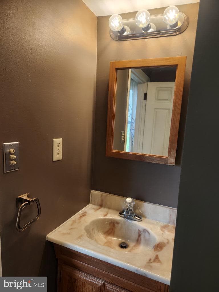 1242 Breneman Road photo 44