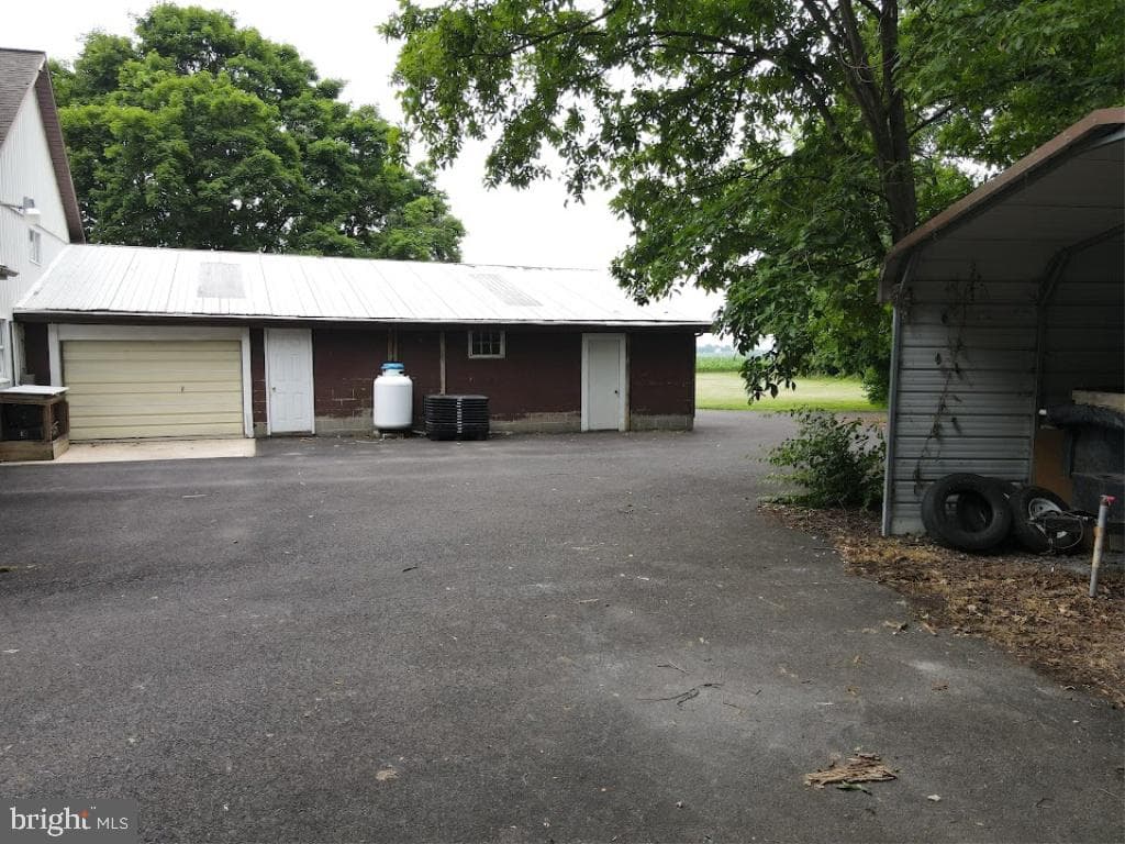 1242 Breneman Road photo 70