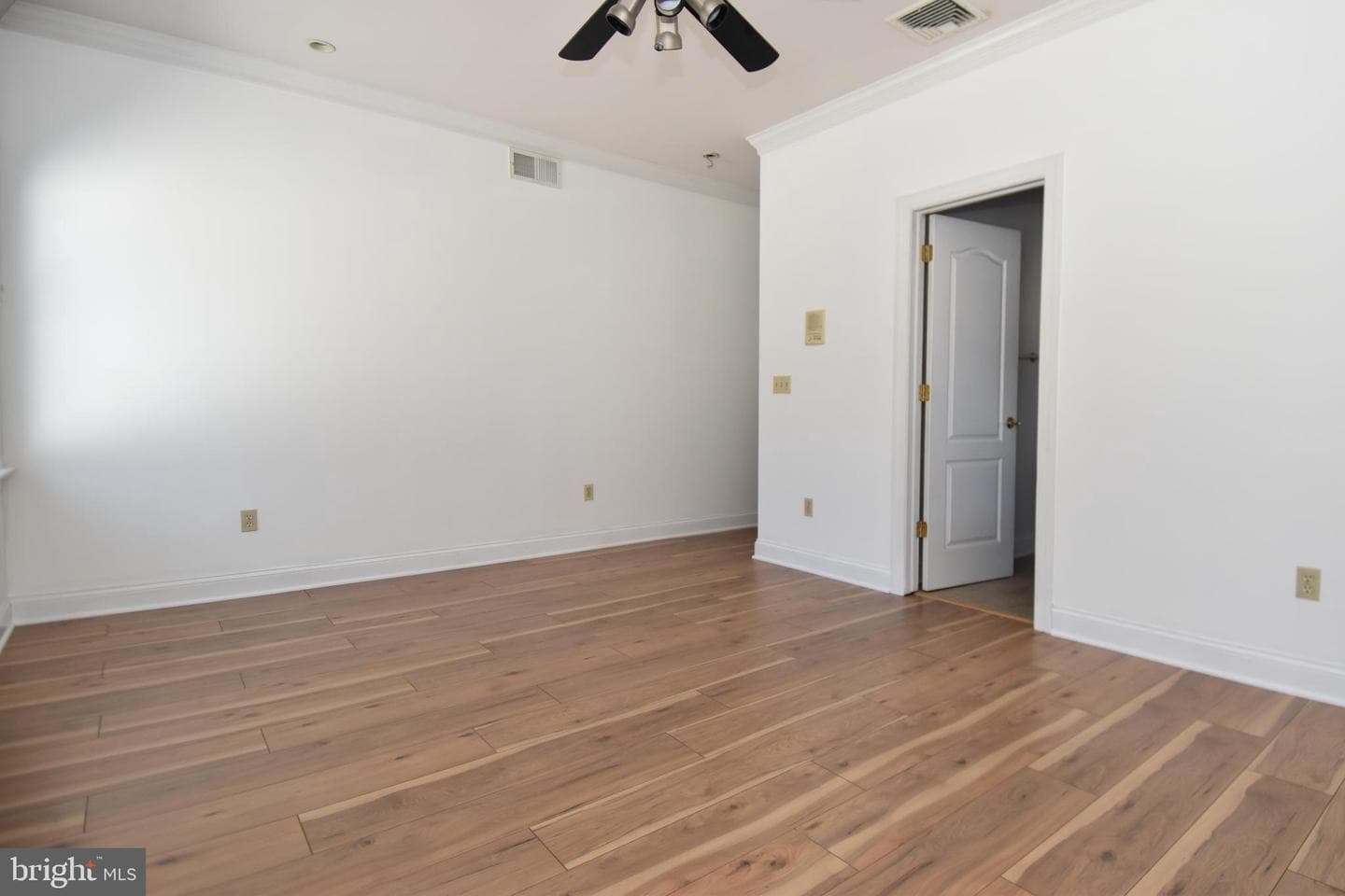 1255 Clearview Road photo 14