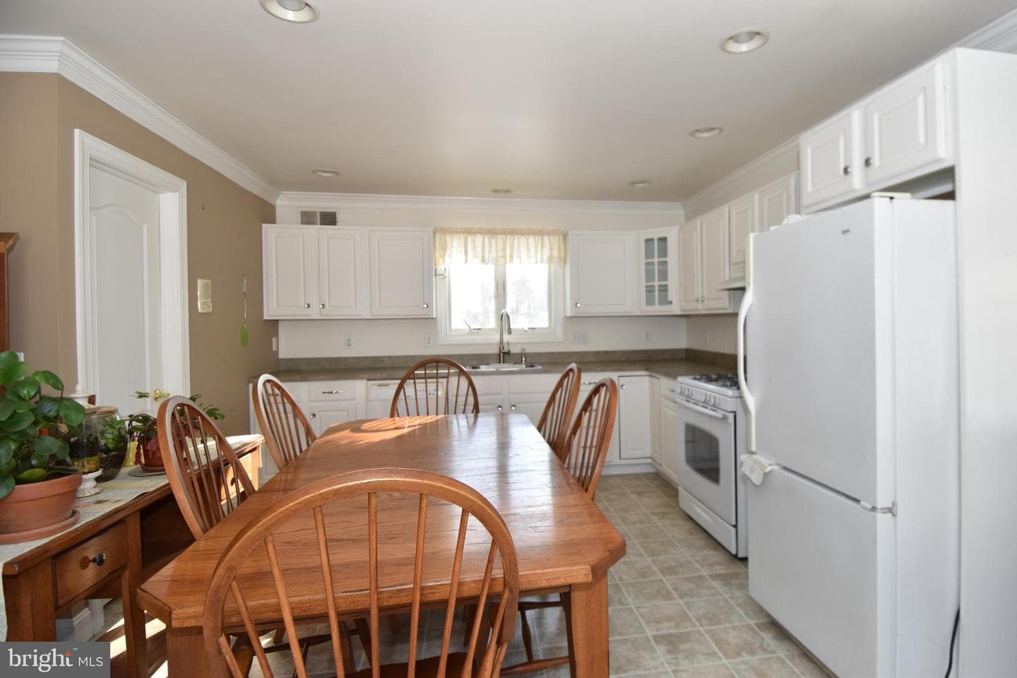 1255 Clearview Road photo 22