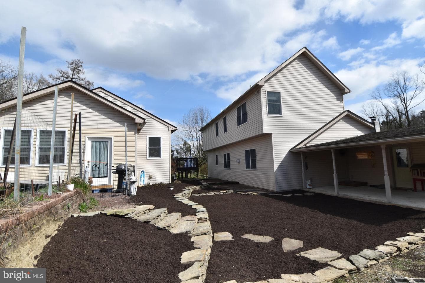1255 Clearview Road photo 3