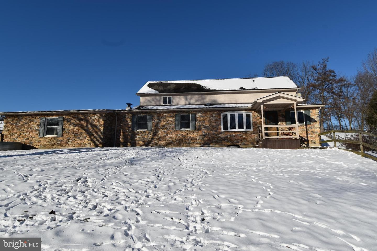 1255 Clearview Road photo 4