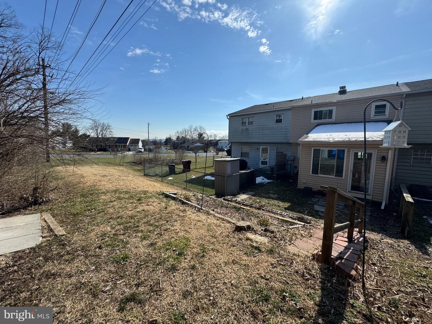 19 Madison Lane photo 16