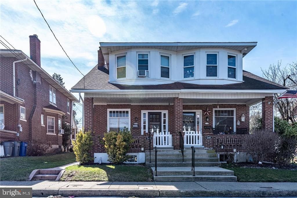 544 3rd Street N photo 1