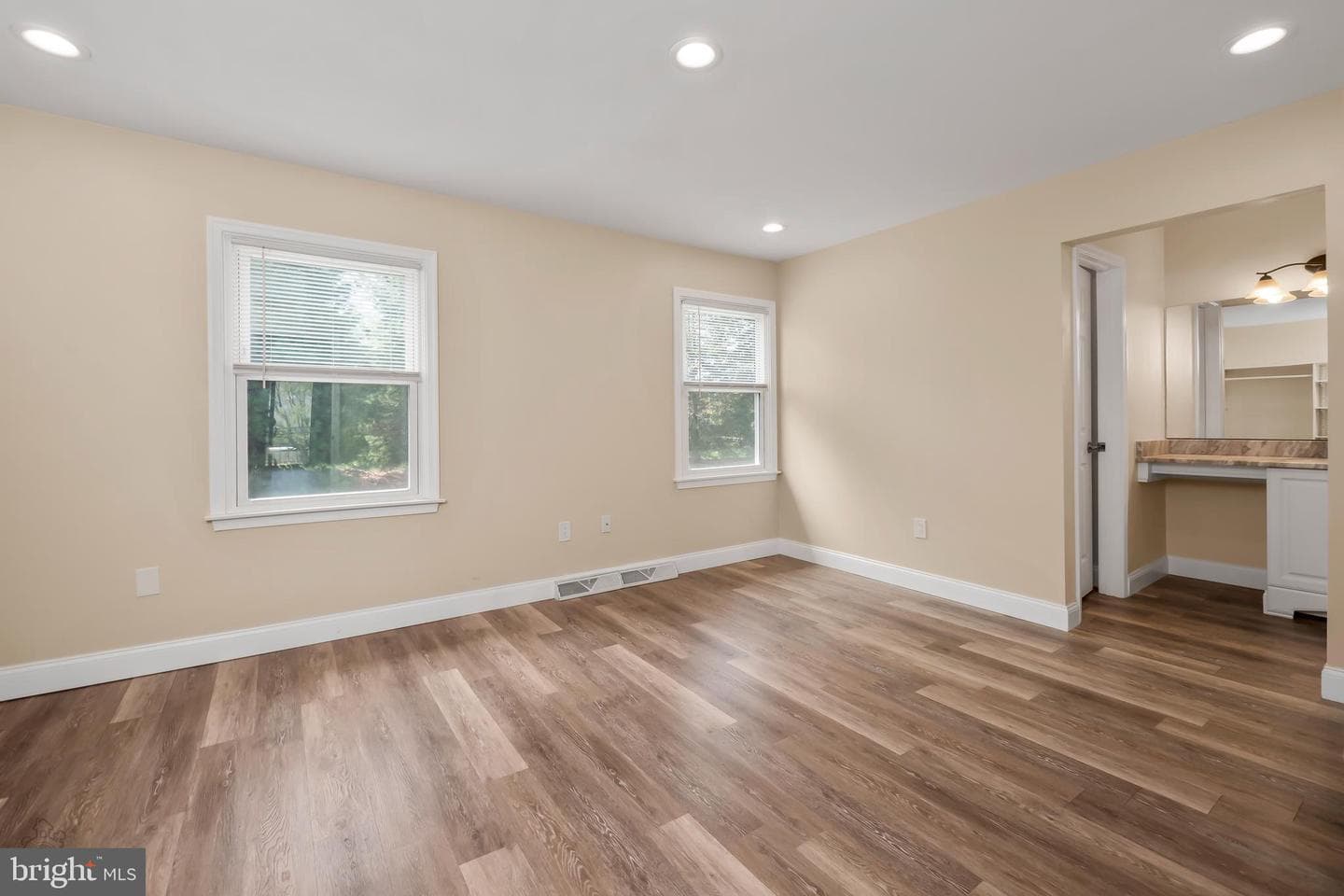 184 Springhouse Road photo 13