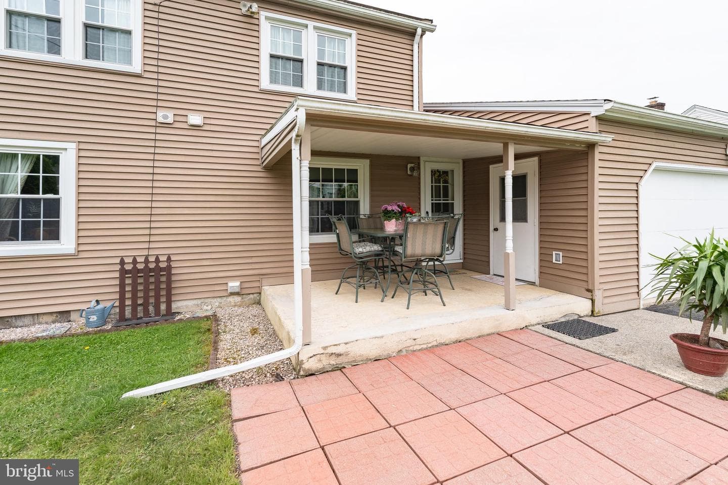 1821 W W Stanley Street photo 15
