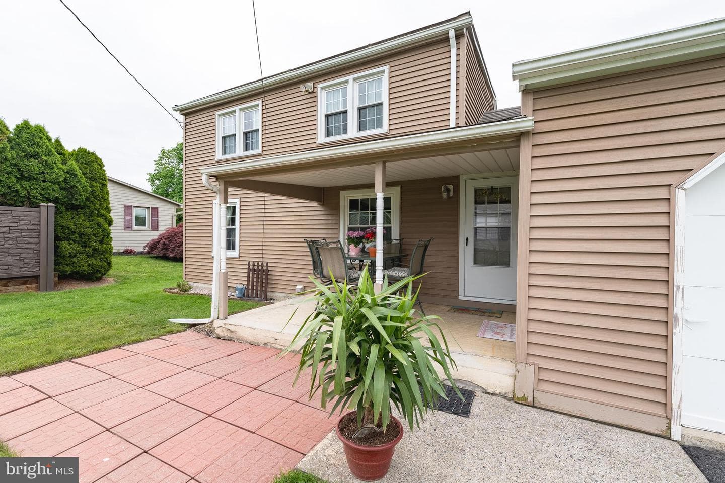 1821 W W Stanley Street photo 16