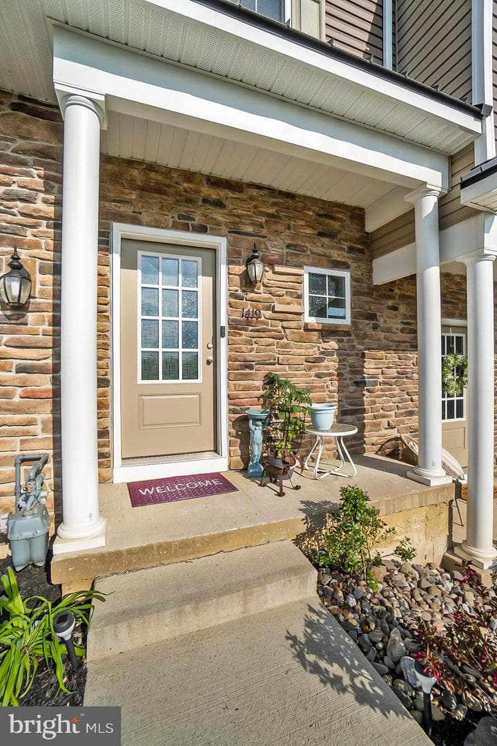 1419 Black Forest Drive photo 3