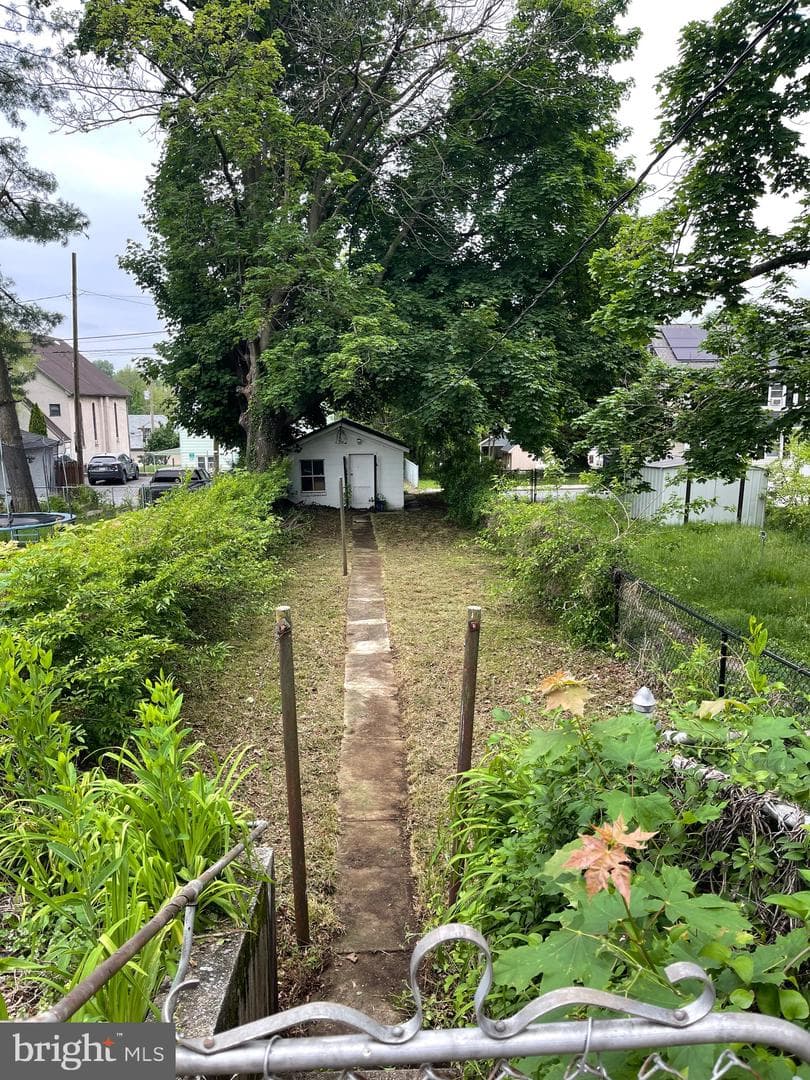 716 2nd Street photo 2