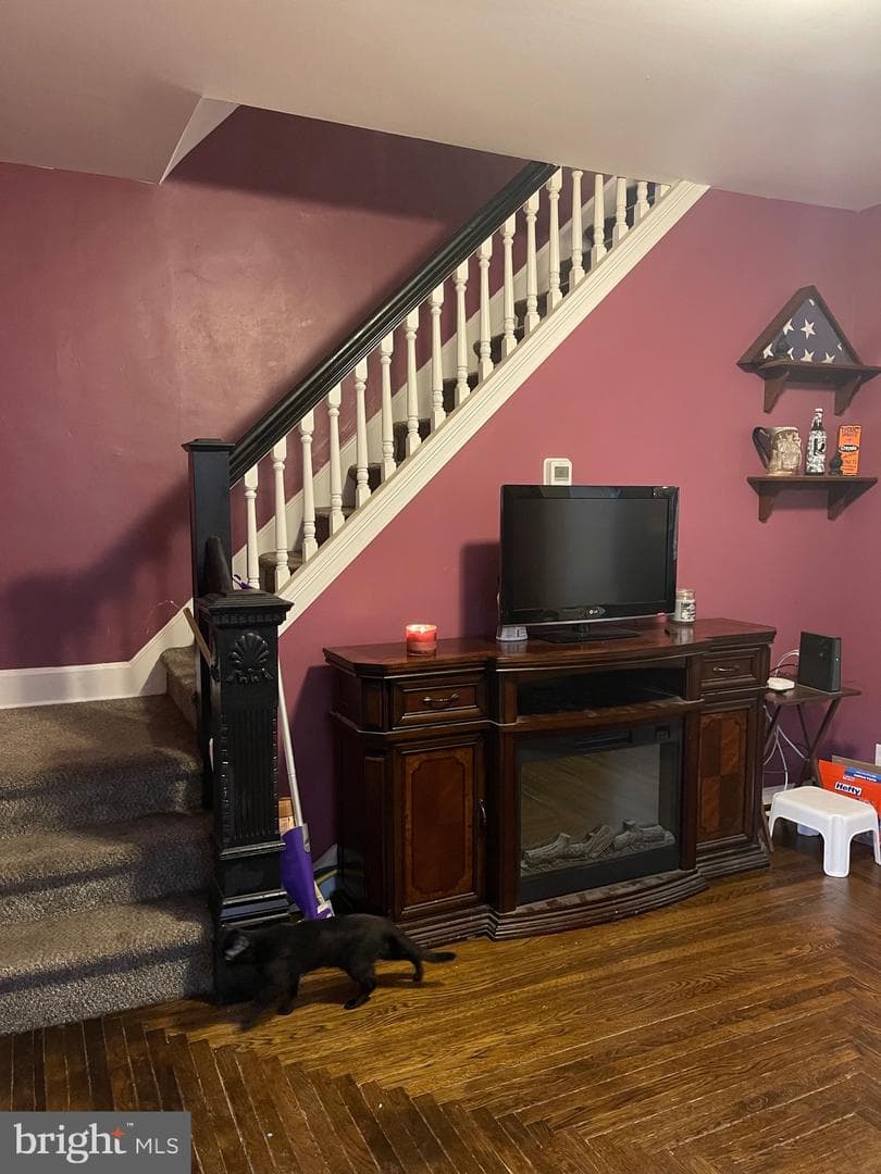 716 2nd Street photo 4