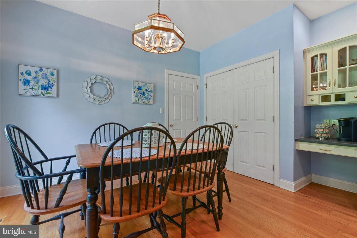 251 Sylvia Lane photo 20