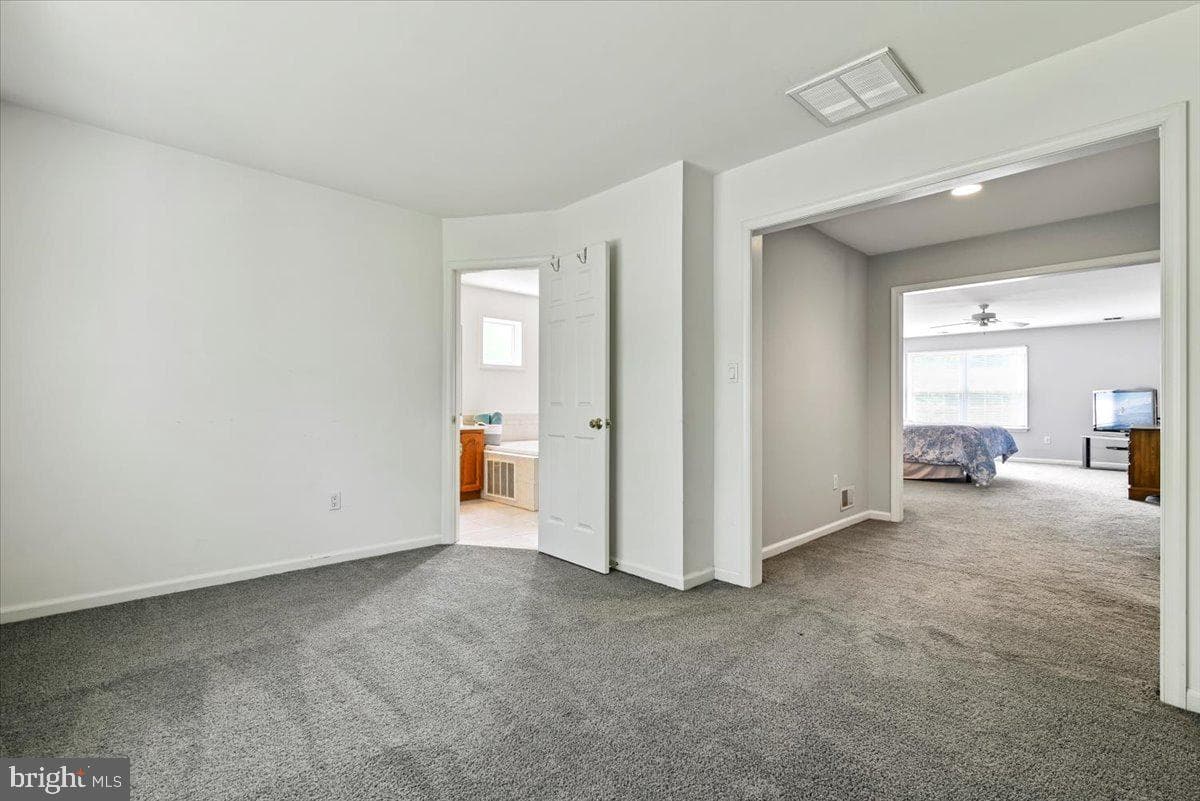 251 Sylvia Lane photo 31