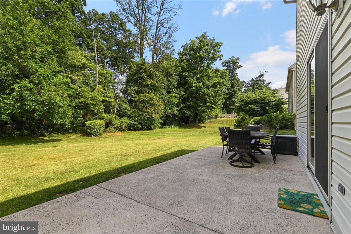 251 Sylvia Lane photo 41