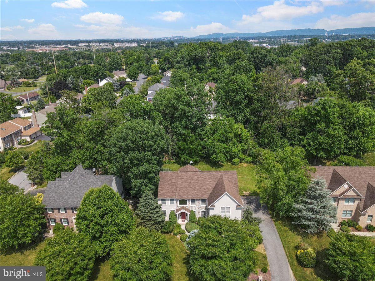 251 Sylvia Lane photo 48