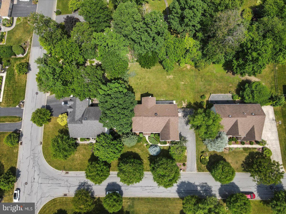 251 Sylvia Lane photo 49