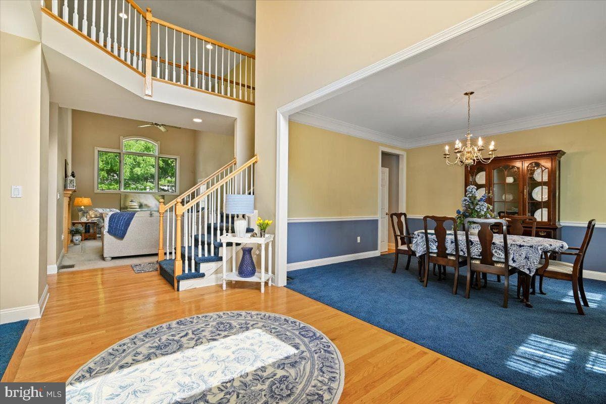 251 Sylvia Lane photo 5
