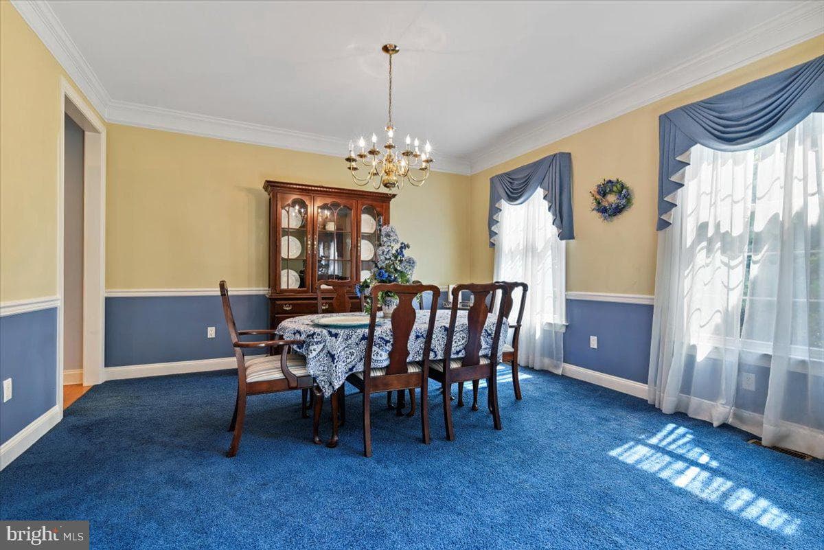 251 Sylvia Lane photo 8
