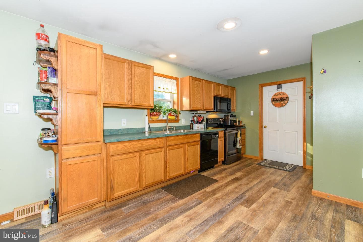 6315 Woodlawn Drive photo 8