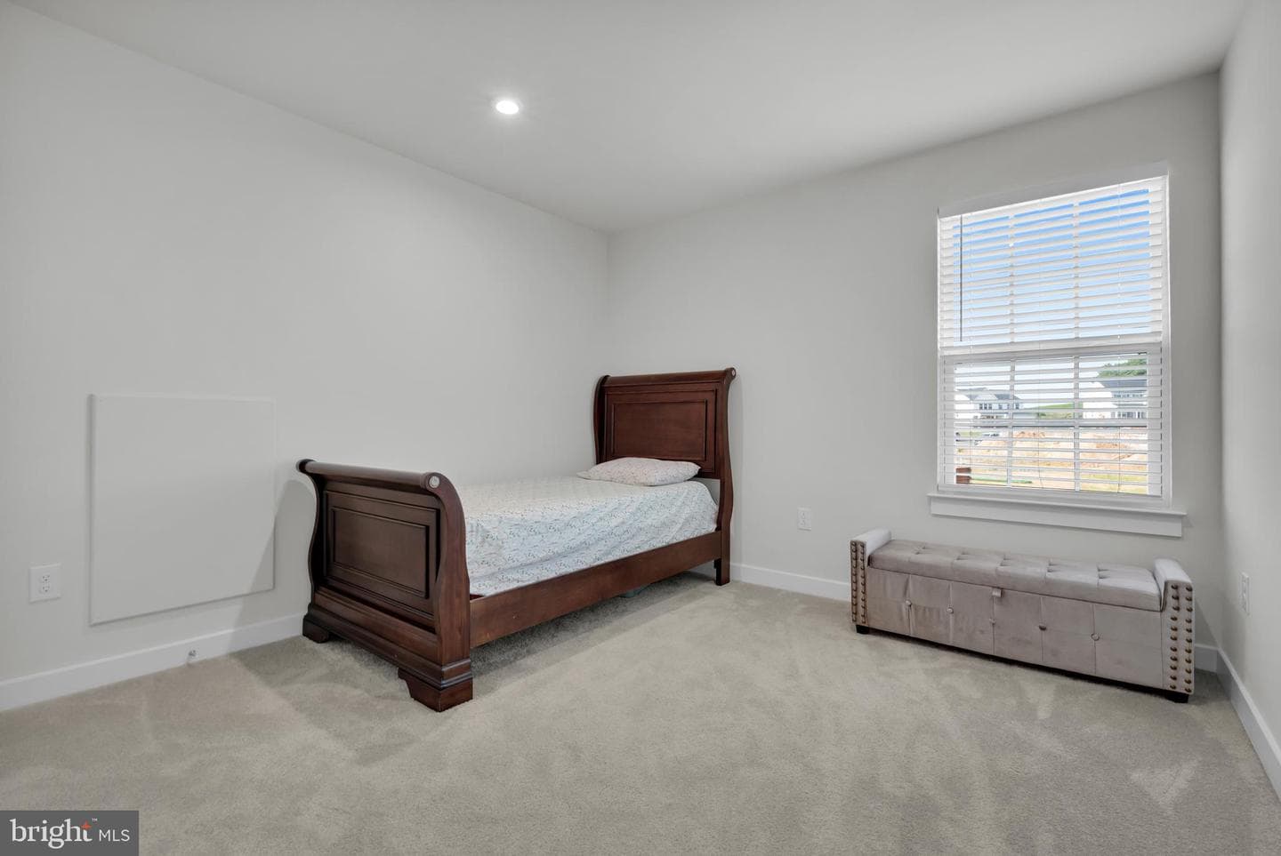 8216 Young Boulevard photo 35