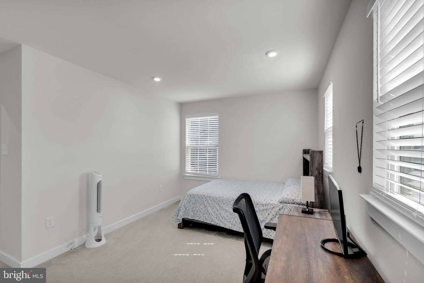 8216 Young Boulevard photo 40